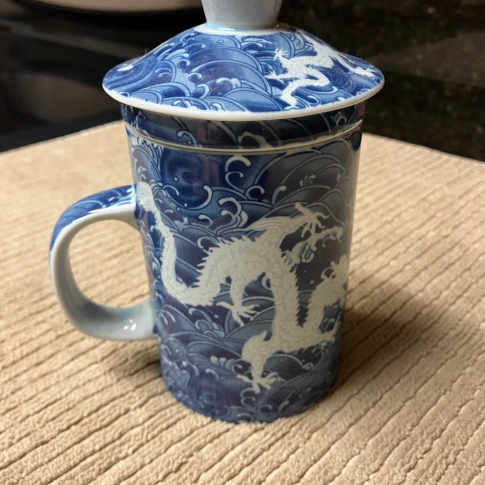 Three piece Dragon Tea Cup with Infuser and Lid - Picture 2 of 5